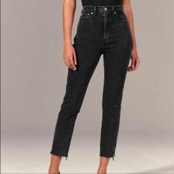 Abercrombie & Fitch Denim - ABERCROMBIE NWT MOM ULTRA HIGH RISE